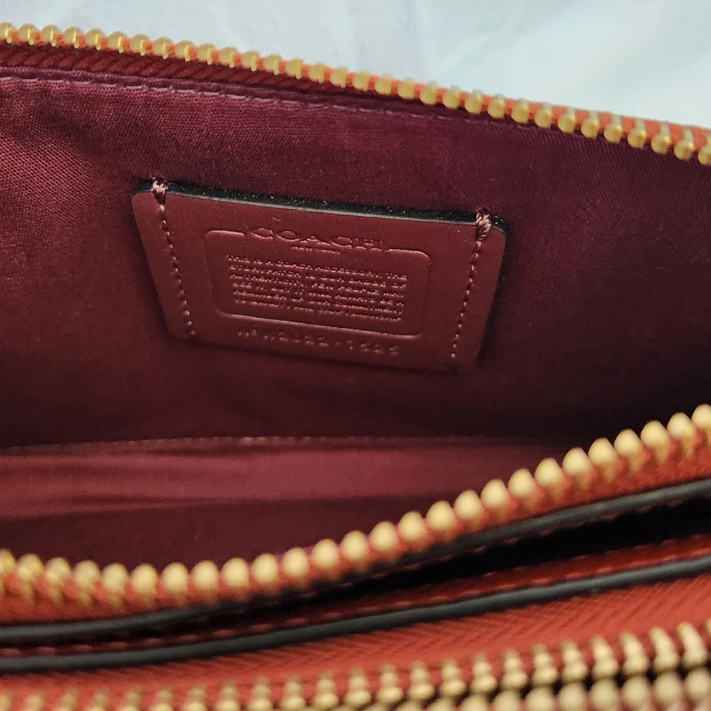 Coach Cream and Brown Crossbody Bag with Signature Pattern - Picture 6 of 9